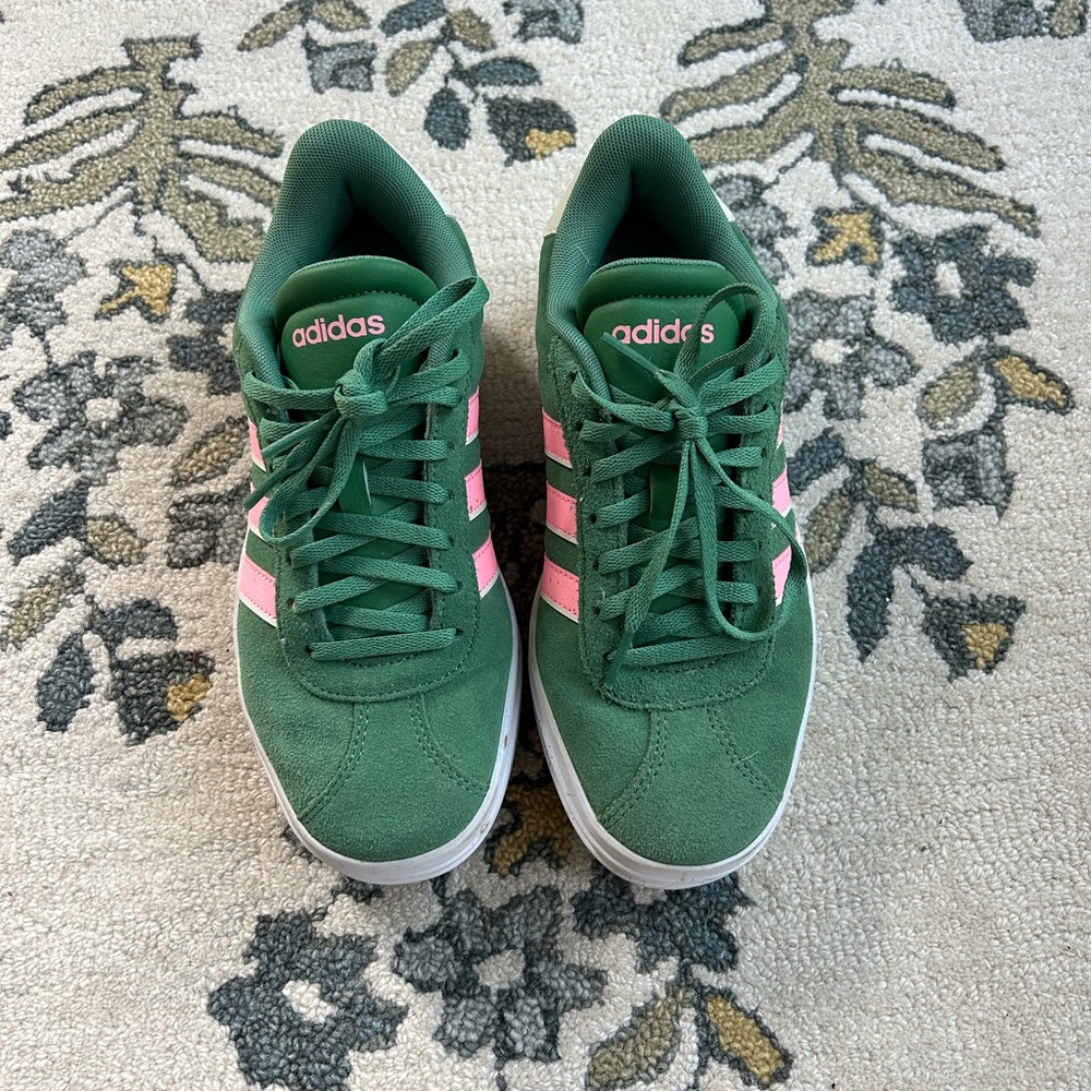 Adidas Women's Forest Green and Soft Pink Sneakers